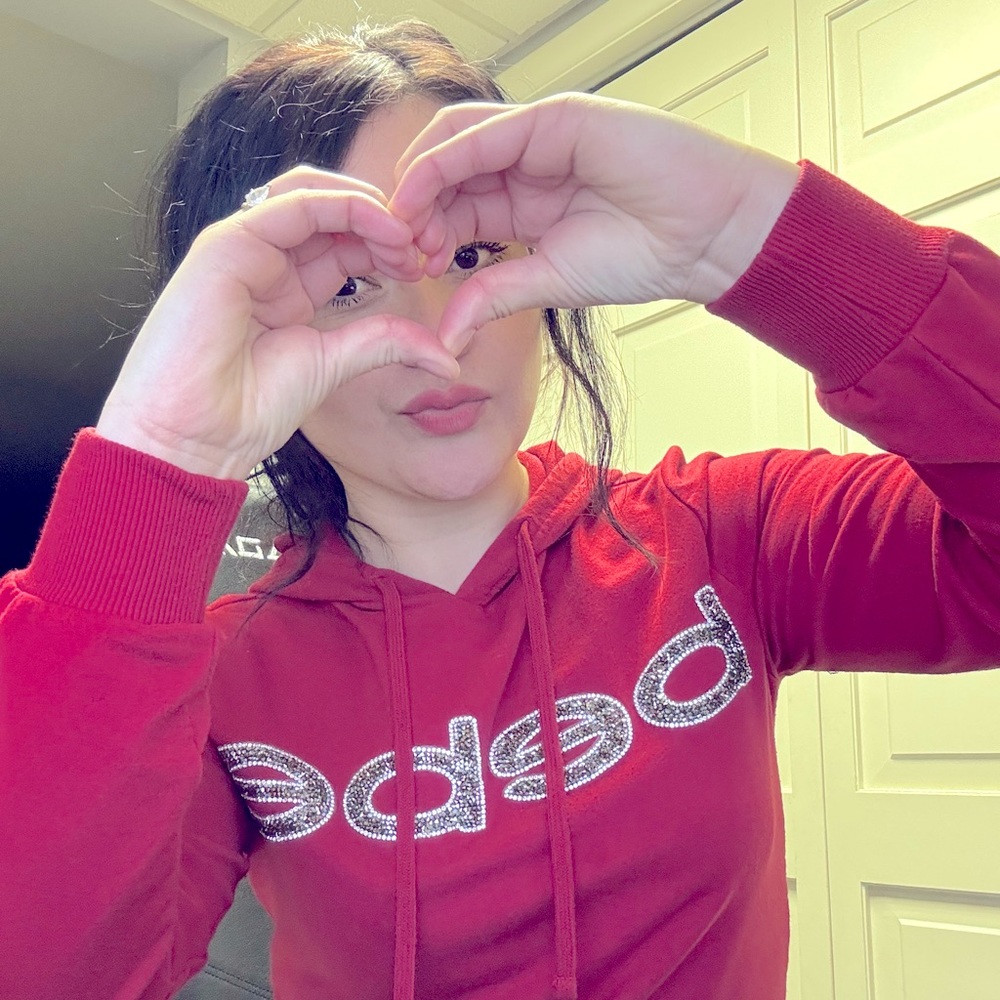 Meet your Posher, Angie